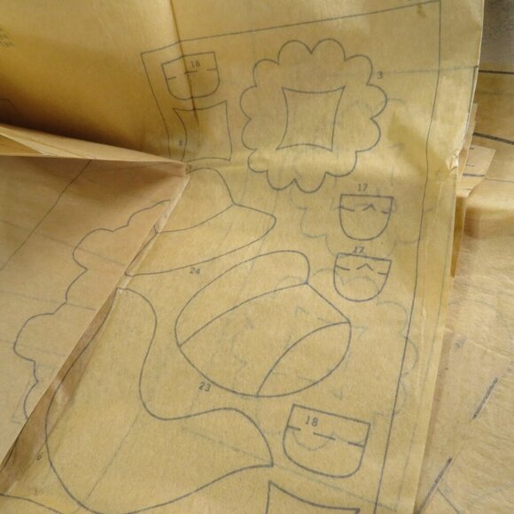 Simplicity 5914 Country style Pillow & Embroidery Hoop Wall Hanging UNCUT Sewing - Picture 6 of 8